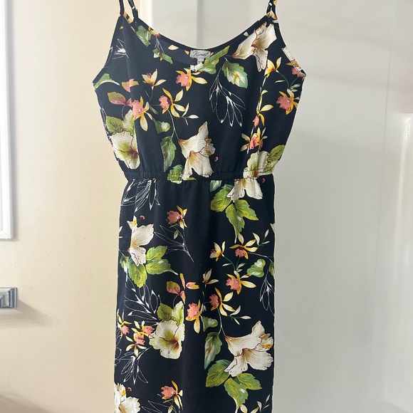 Floral print mini dress - Picture 3 of 3